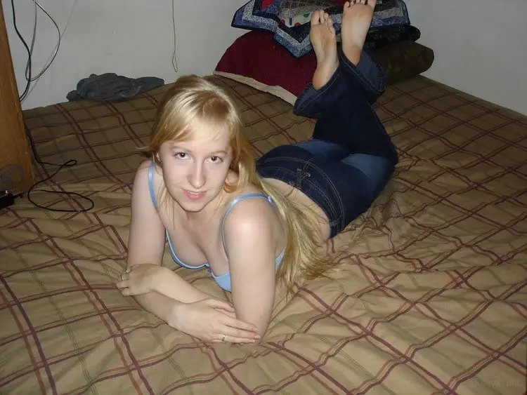 Hardcore Anal and Pussy Pounding with Creampie for My Girlfriend