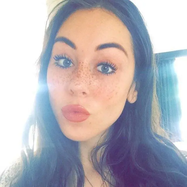 Horny Babe Masturbates with Dildo - Amateur Porn Pic