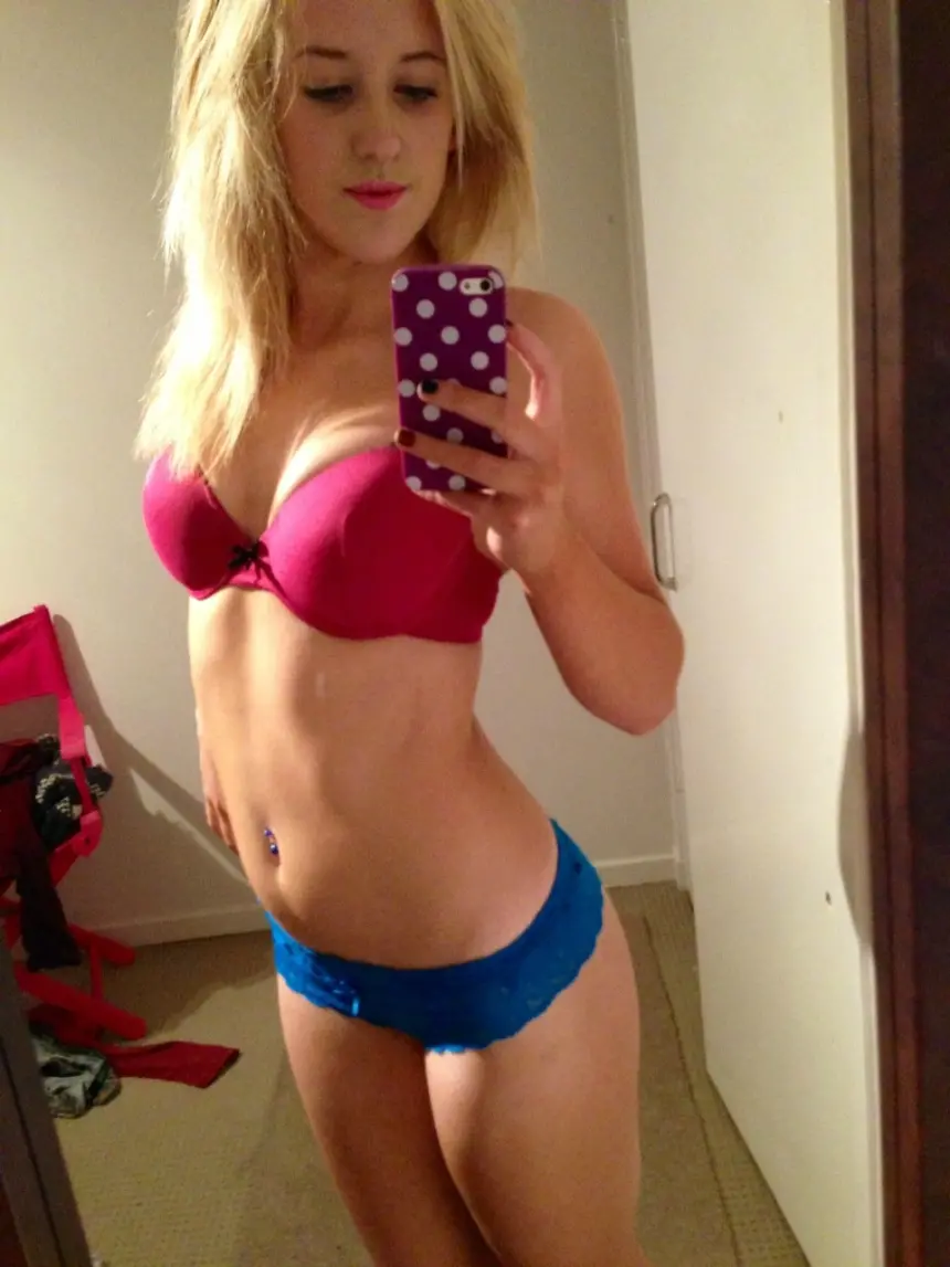 Explicit Nude Selfie of Cute Blonde Amateur - XXX Photo