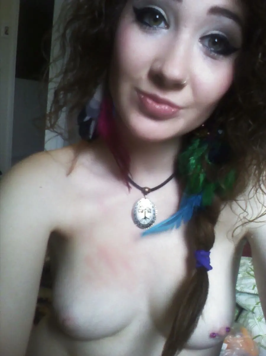 Fiery Slut Enjoys Hardcore Anal Fisting - Explicit Amateur Porn