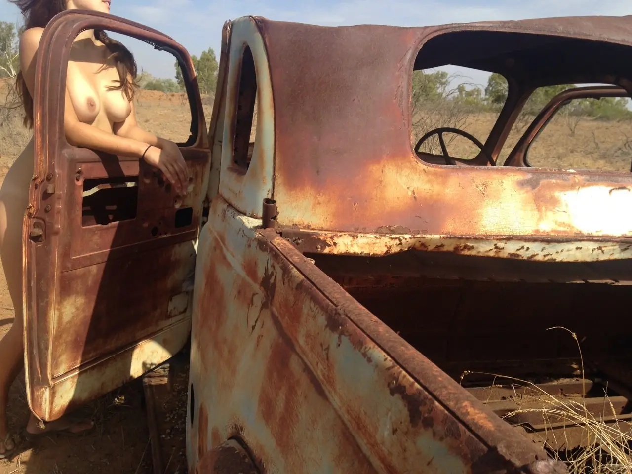 Hot Slut Covered in Cum: Amateur Porn Photo