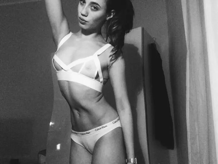 Amateur Cumshot Queen: Blowjob followed by Facial Shot