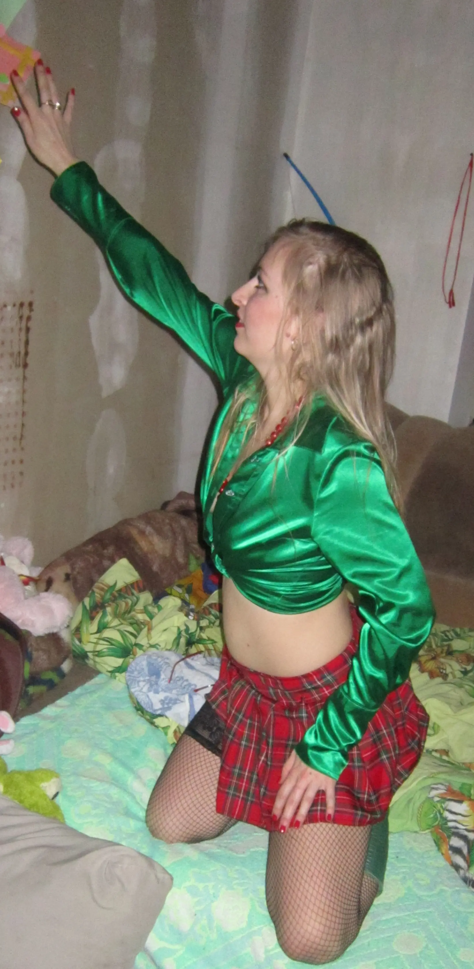 Getting Ready for Swinger Sex: Explicit Amateur Porn Photos