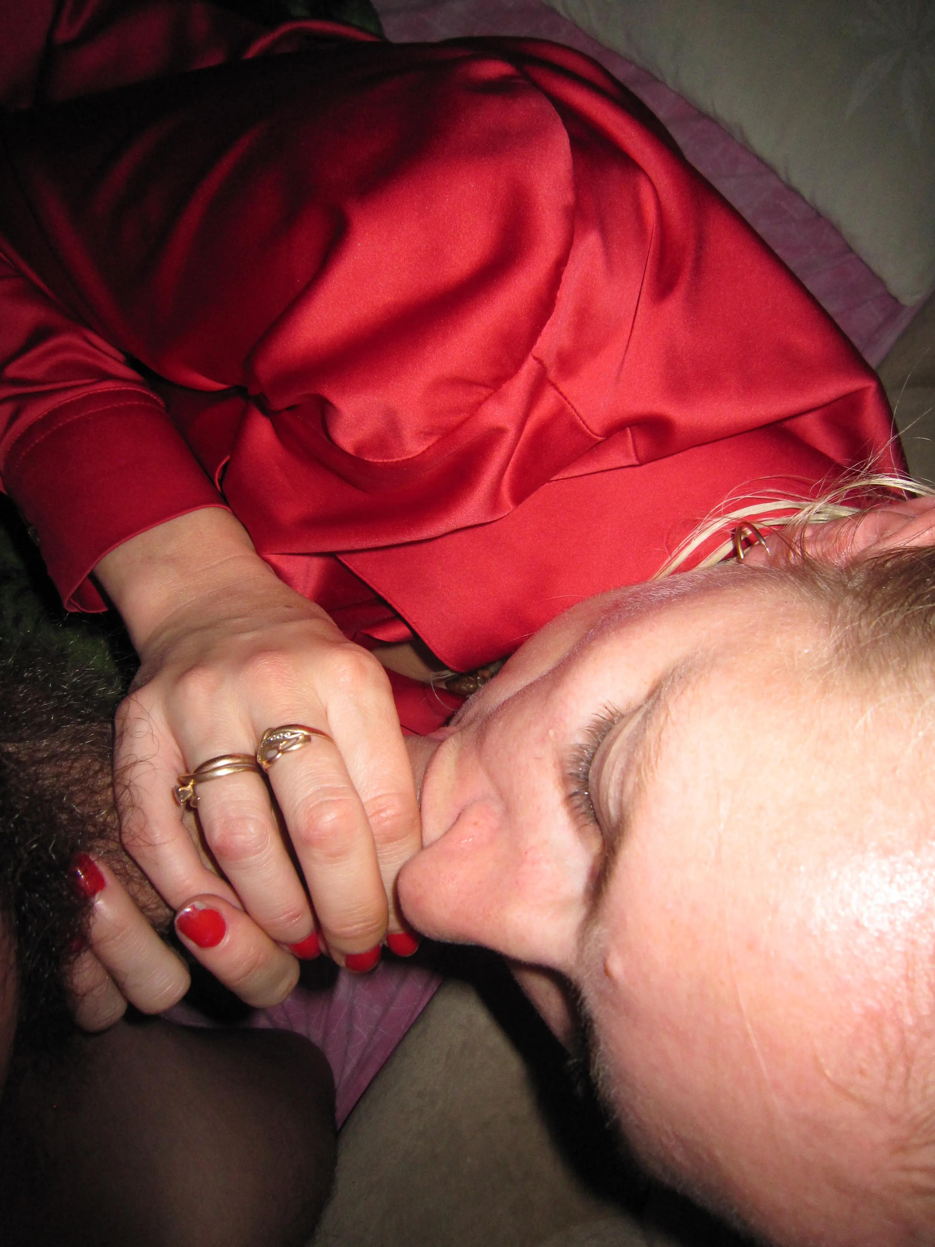 Sucking and Swallowing: Amateur Porn Photos of Deep Throating and Cum Swallowing