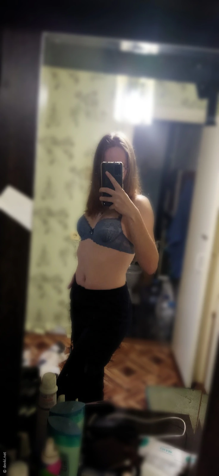 Exhibitionist Amateur Pussy - Turned on by Watching Eyes