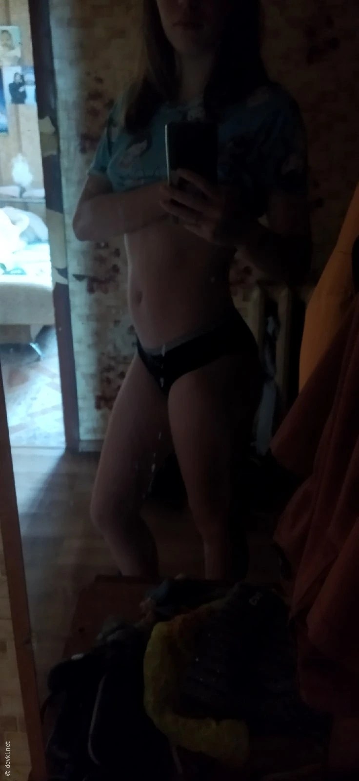Exhibitionist Amateur Pussy - Turned on by Watching Eyes