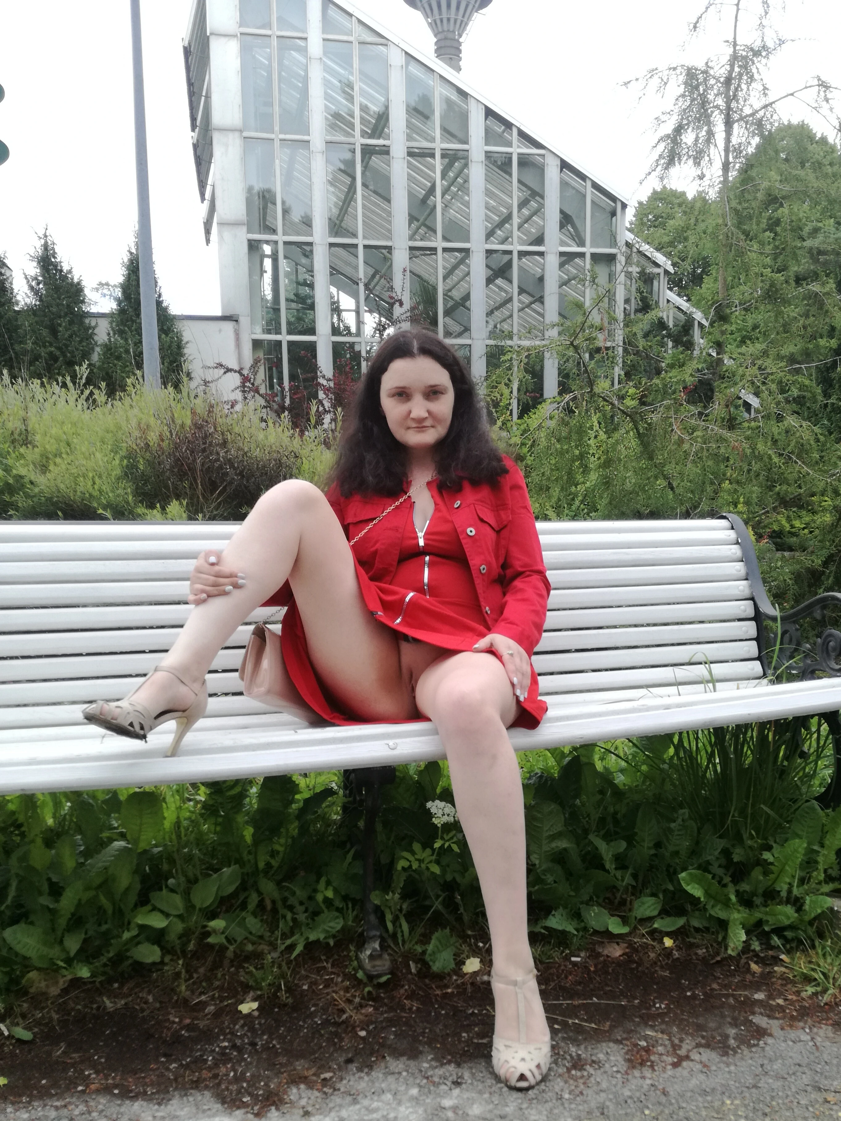 Woman Gives Blowjob in Car: Amateur Porn Photo